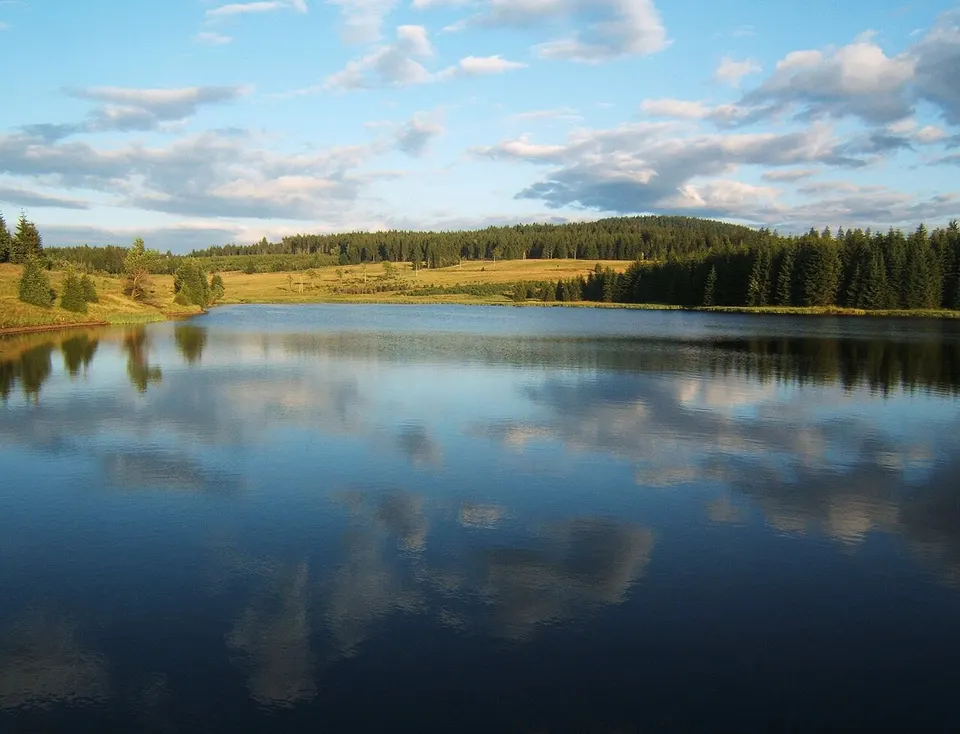 Czechia — Myslivny bozi dar lake