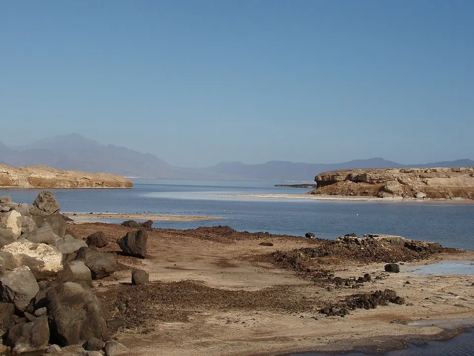 Djibouti — Lake Assal 1-Djibouti