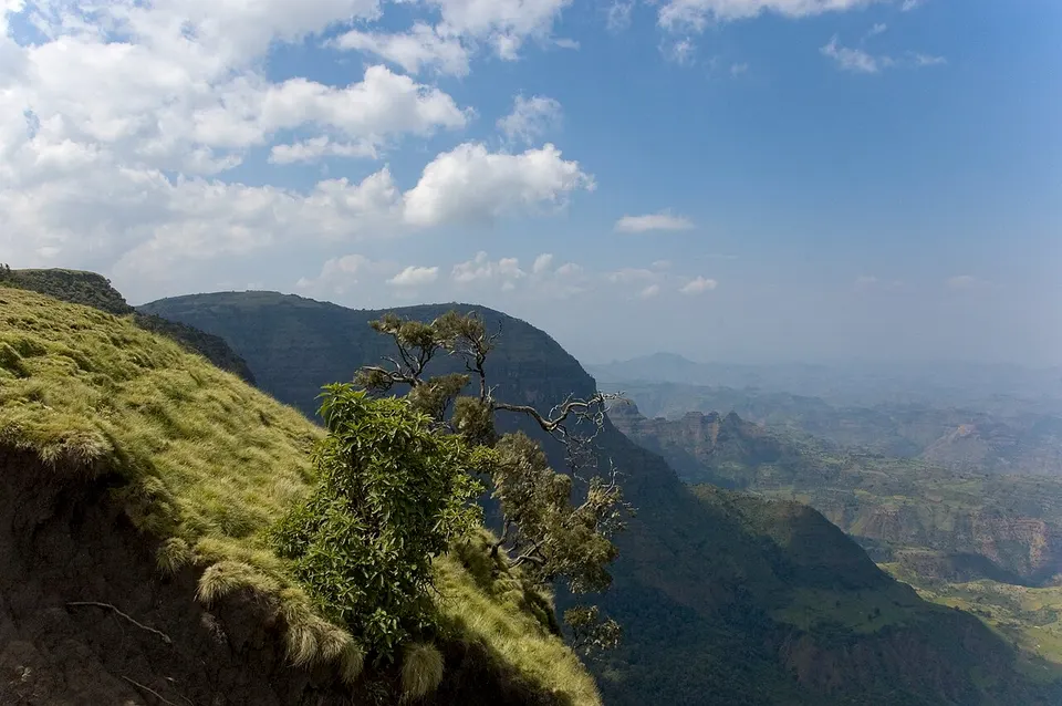 Ethiopia — Simien Mountains Landscape, Ethiopia (2462794039)