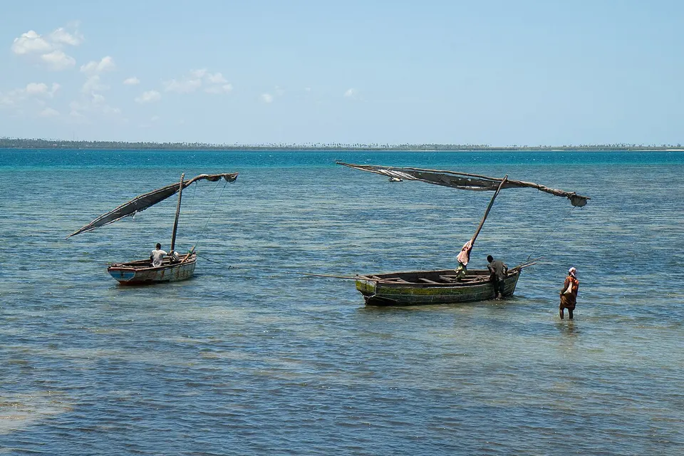 Mozambique — Boats outside Island of Mozambique