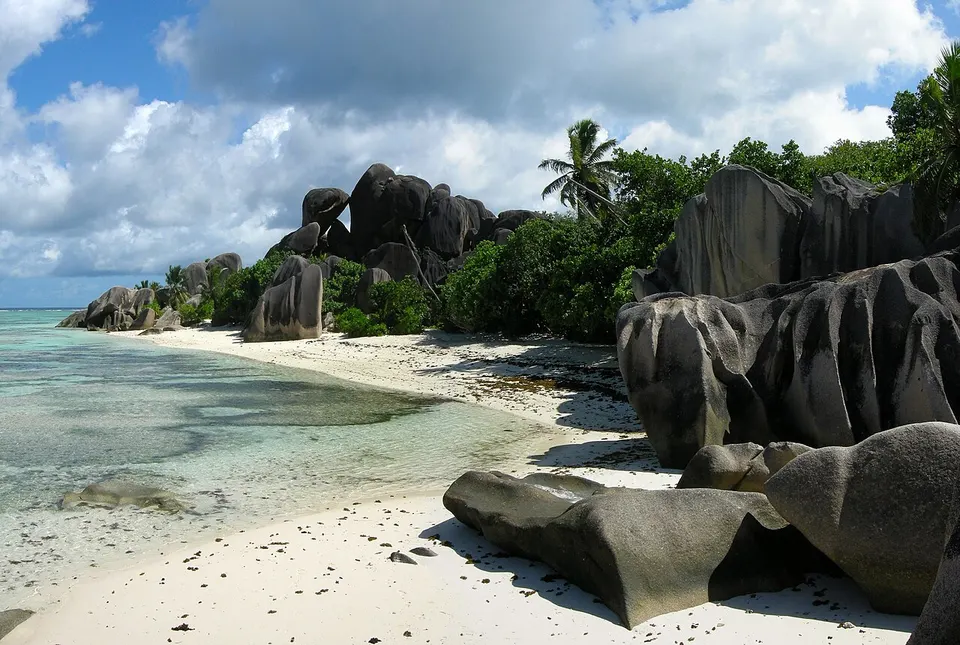 Seychelles — Anse Source d'Argent 3-La Digue