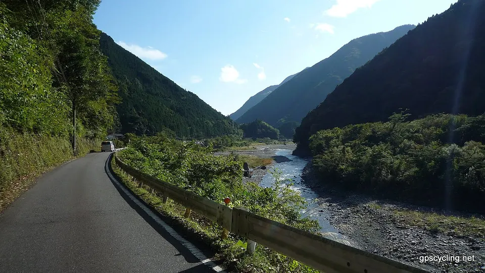 安倍川 - panoramio - Yobito KAYANUMA — Shizuoka, Japan