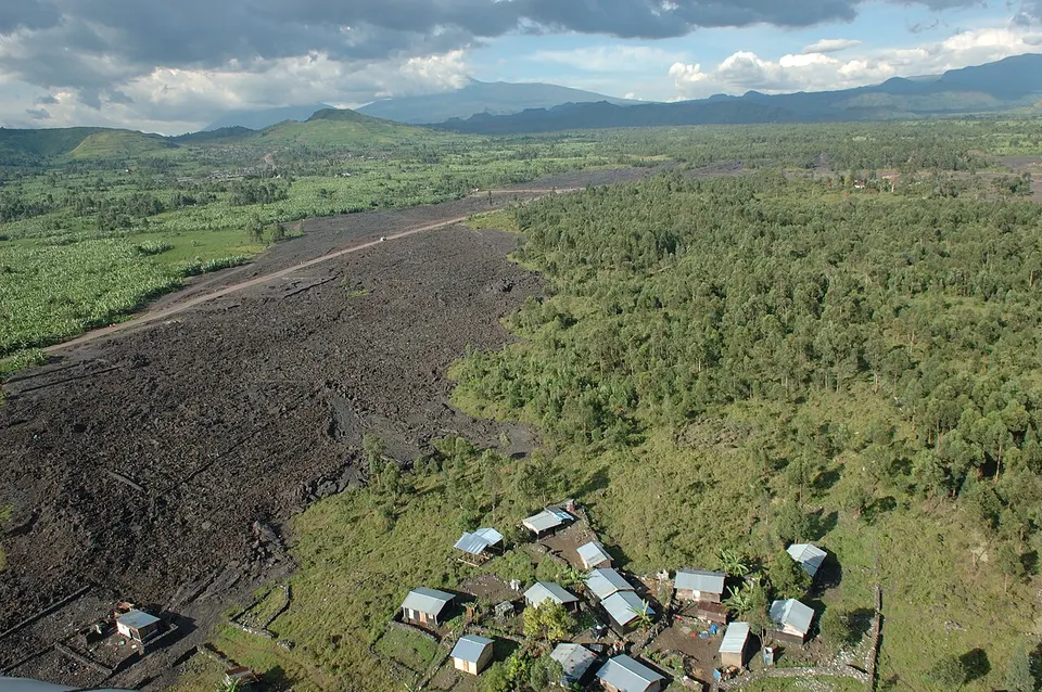 Lava flows around Goma - Julien Harneis - May 2, 2007 - 2 — North Kivu, Democratic Republic of the Congo