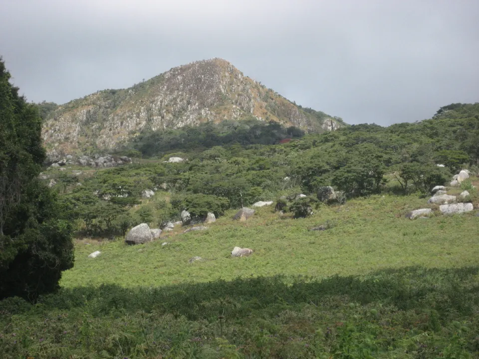 Gorongosa - Gogogo peak. (4403966914) — Sofala, Mozambique