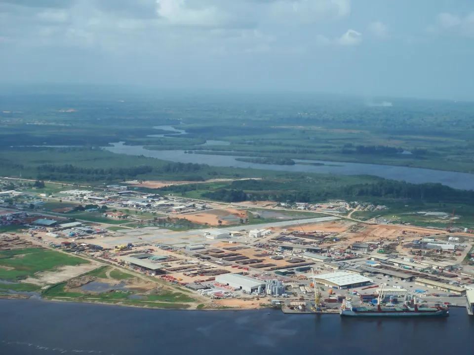 Soyo Kwanda base — Zaire, Angola