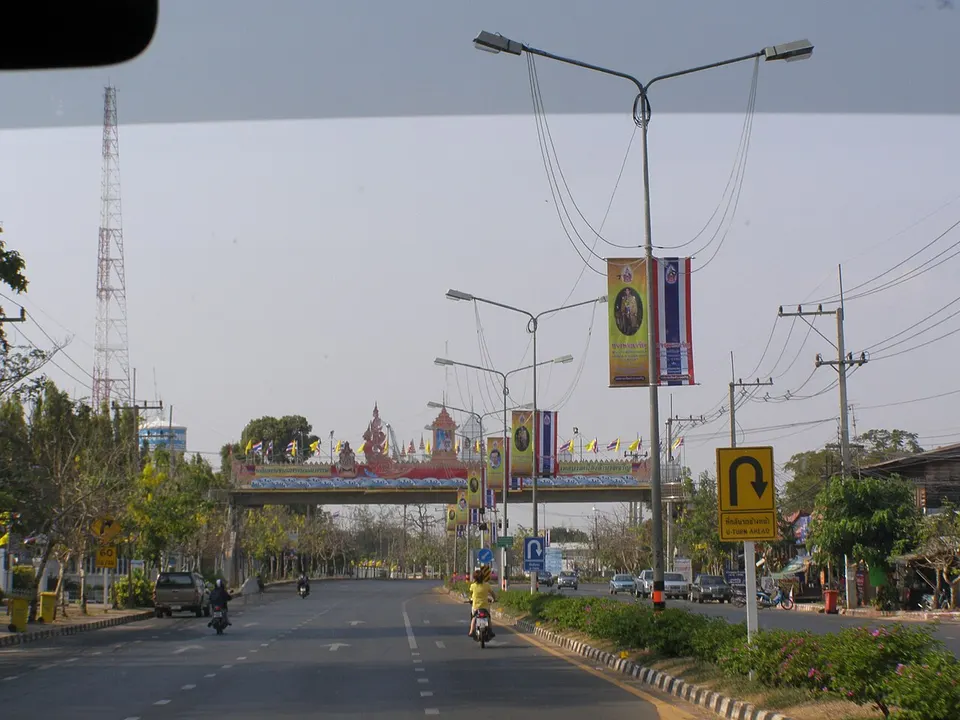 Ubonratchathani - Lue Amnat rd - panoramio — Ubon Ratchathani Province, Thailand