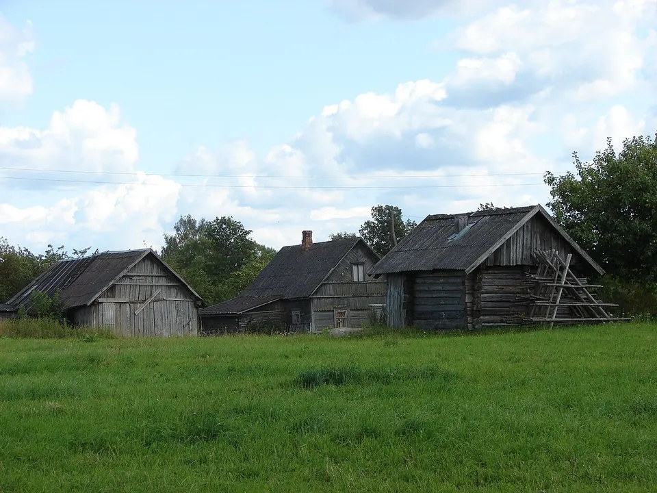 Māja Ozolmuižā pie baznīcas, Ozolmuiža, Ozolmuižas pagasts, Rēzeknes novads, Latvia - panoramio — Rēzeknes novads, Latvia