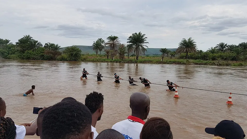 Tug of War in the Congo River — Kinshasa, Democratic Republic of the Congo
