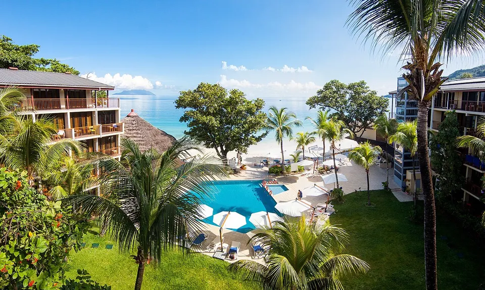 Coral Strand Smart Choice Hotel - Exterior View (16) — Beau Vallo, Seychelles