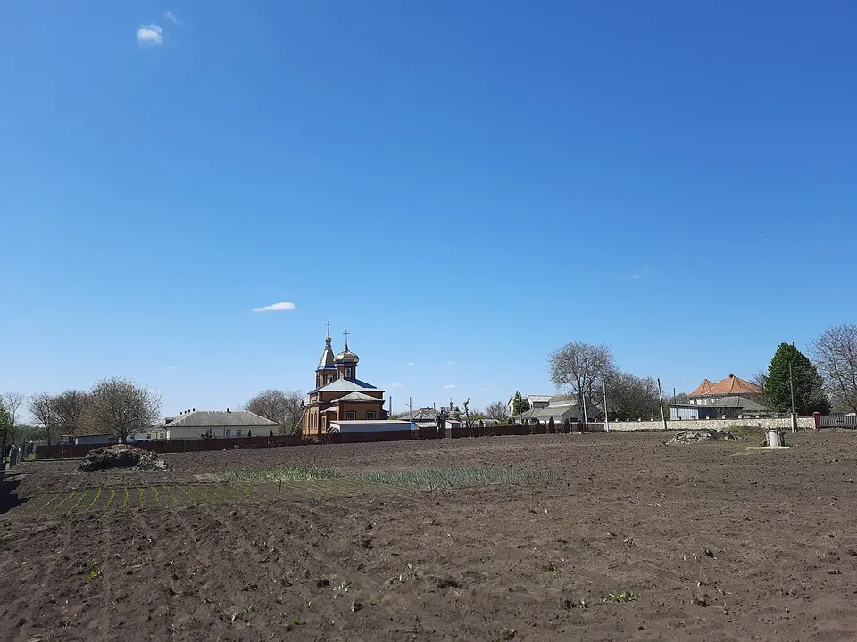 MD.OC.Dîngeni - Biserica de lemn „Sf. Arhanghel Mihail” - apr 2025 - 27 — Ocnita, Moldova