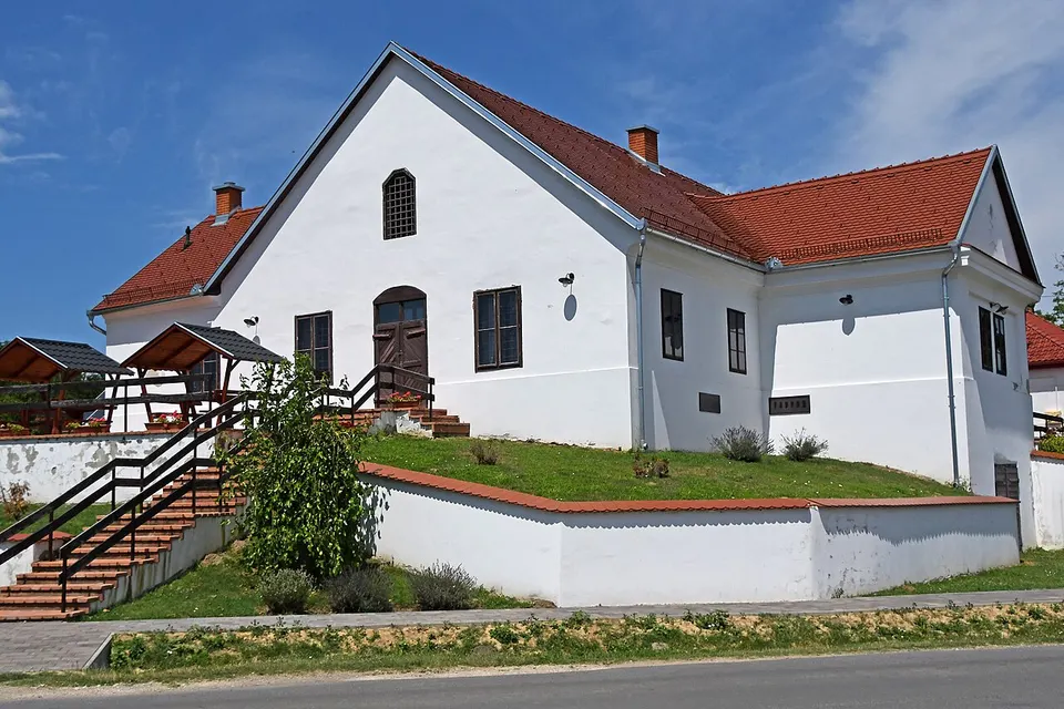 Somogysárd, főtér 2023 03 — Somogy, Hungary