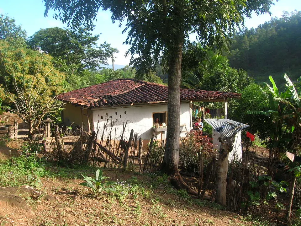 Elias Mejia & Rosa Calero's ~ home town, Santa Rosa 1 (First Bridge to Teupasenti) ask for Pio y Doña Nacha, there is no way to get lost. - panoramio — El Paraíso, Honduras