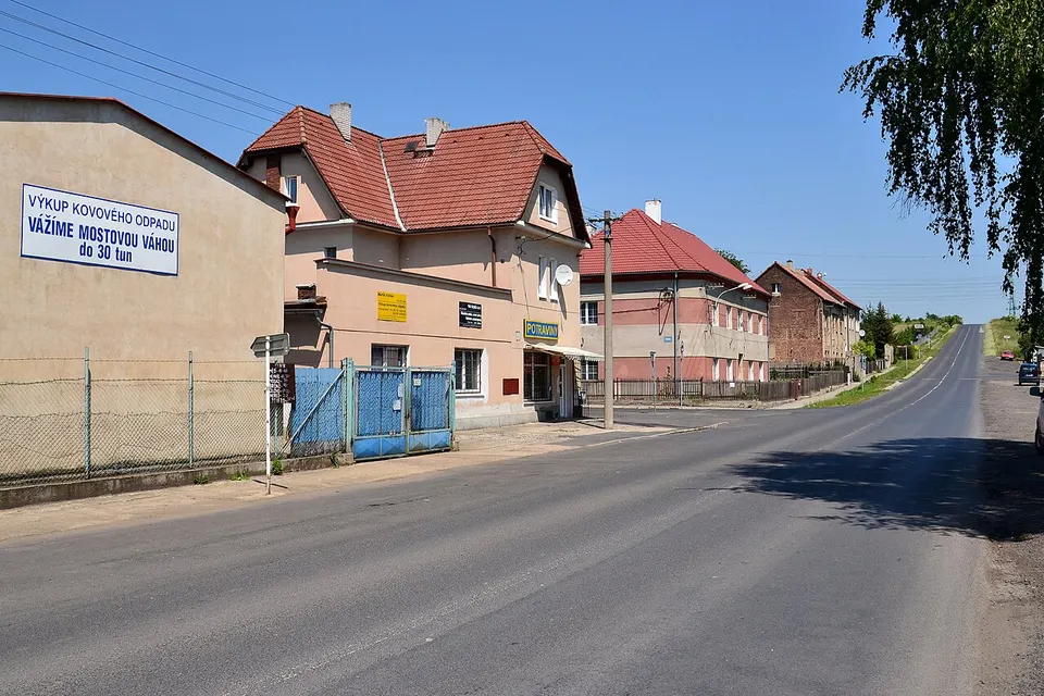 Chotějovice - průjezdní silnice — Ústecký kraj, Czechia