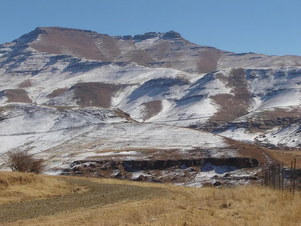 Sehlabathabe Mountains near Ha Mavuka - panoramio — Qacha's Nek District, Lesotho