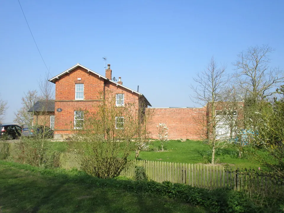 The former station, Shiptonthorpe (geograph 5341379) — England, United Kingdom