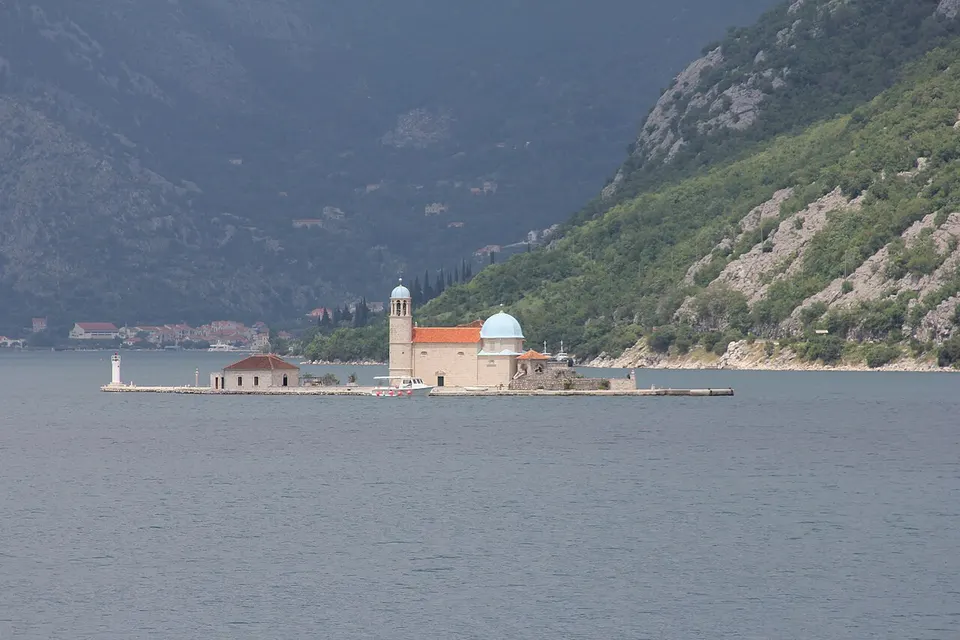 Iglesia ortodoxa, ljubinje, Montenegro - panoramio — Kotor Municipality, Montenegro