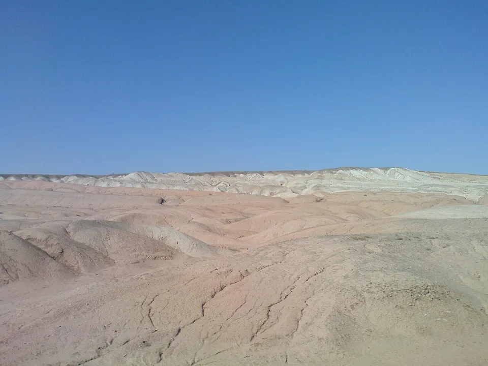 Desert in Damghan - Jandagh road 2 - panoramio — Semnan, Iran