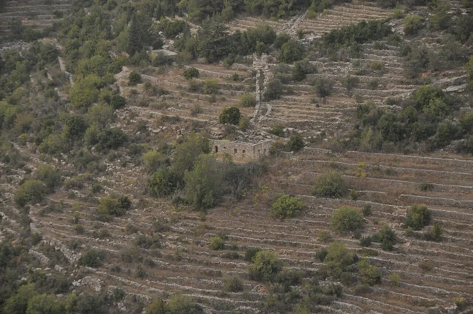 Abandoned house (4057141086) — Mont-Liban, Lebanon