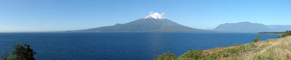 Osorno volcano above Lake Llanquihue — Región de Los Lagos, Chile