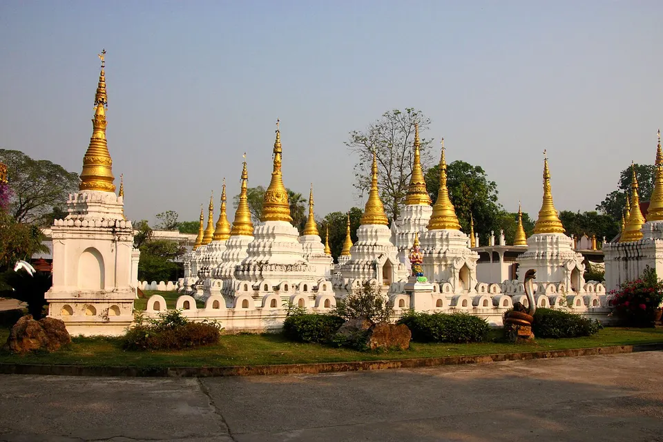 พระเจดีย์ซาวหลัง — Lampang Province, Thailand