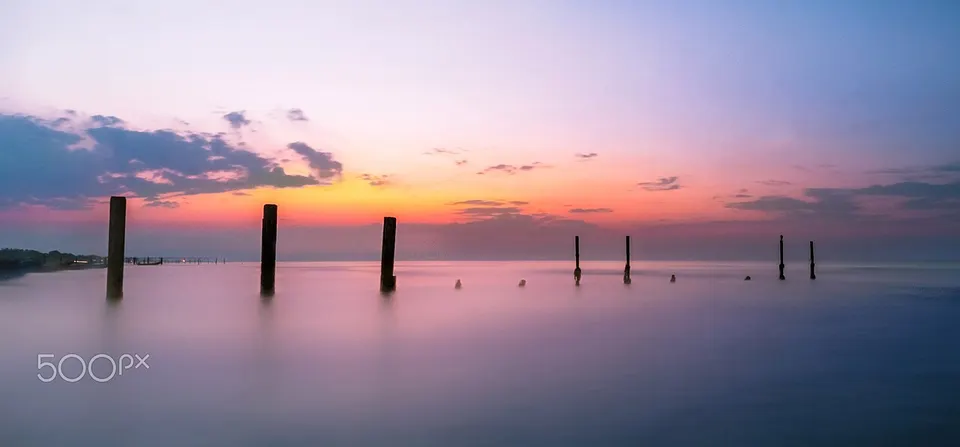 Caspian Sea (188712261) — Gilan, Iran
