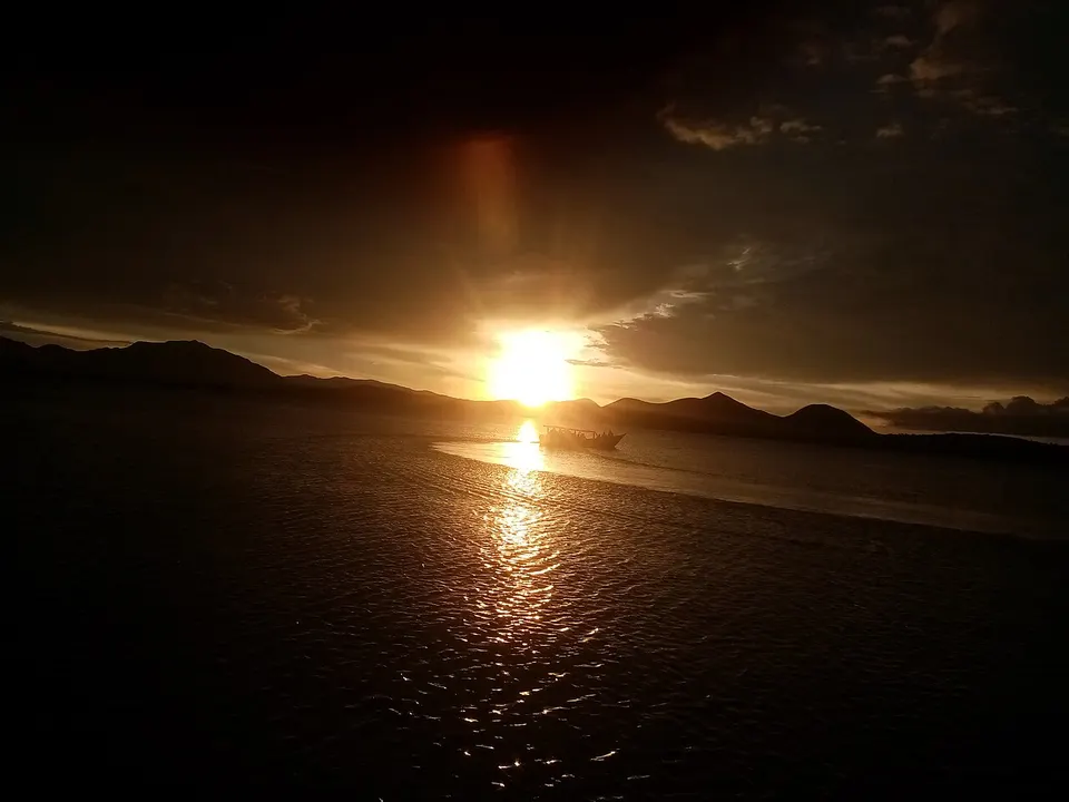 Sunset from lake victoria -homa bay side — Homa Bay, Kenya