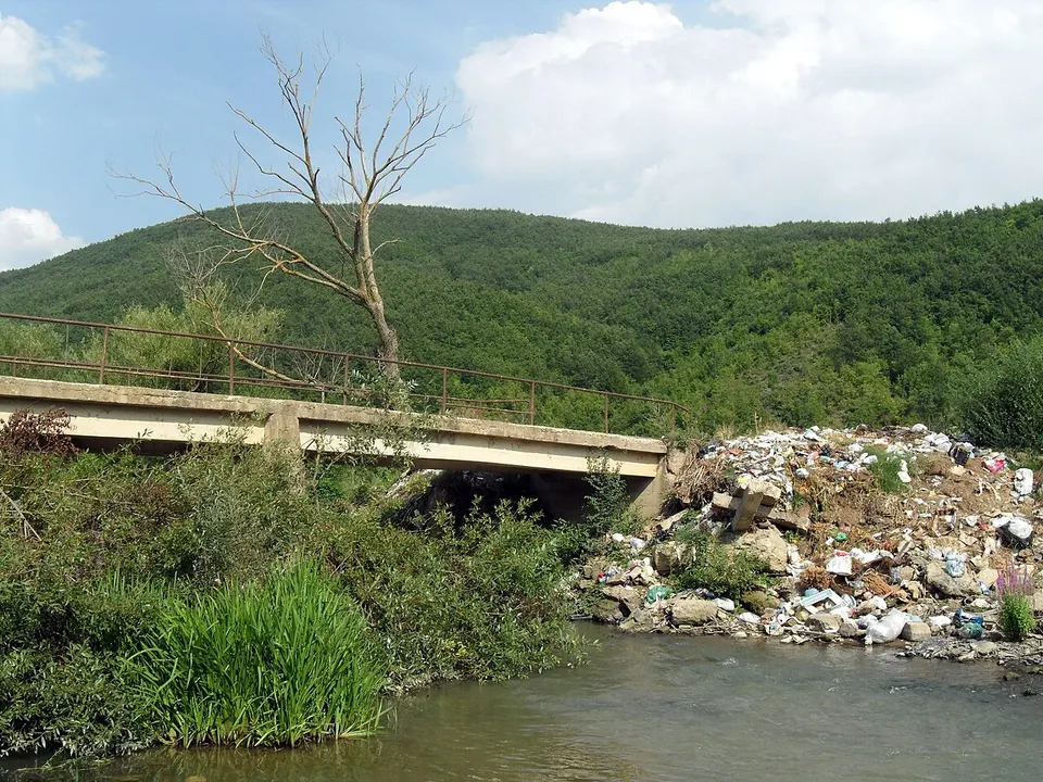 Kosovo, river in Lluzhan 1 — District of Prishtina, Kosovo