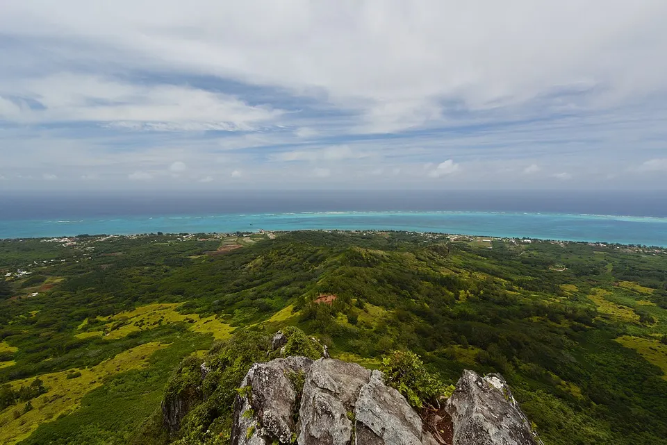 Tubuai depuis le mont Taita'a — Austral Islands, French Polynesia