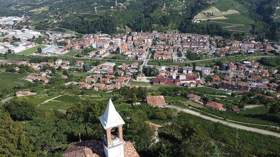 Santo Stefano Belbo — Nord-Ovest, Italy