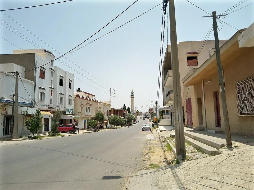 Beni Hassen rue principale — Monastir, Tunisia