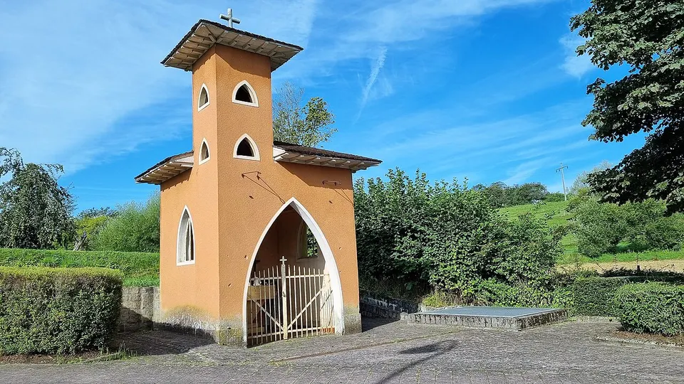 Bous, Rolling (103) — Canton Remich, Luxembourg