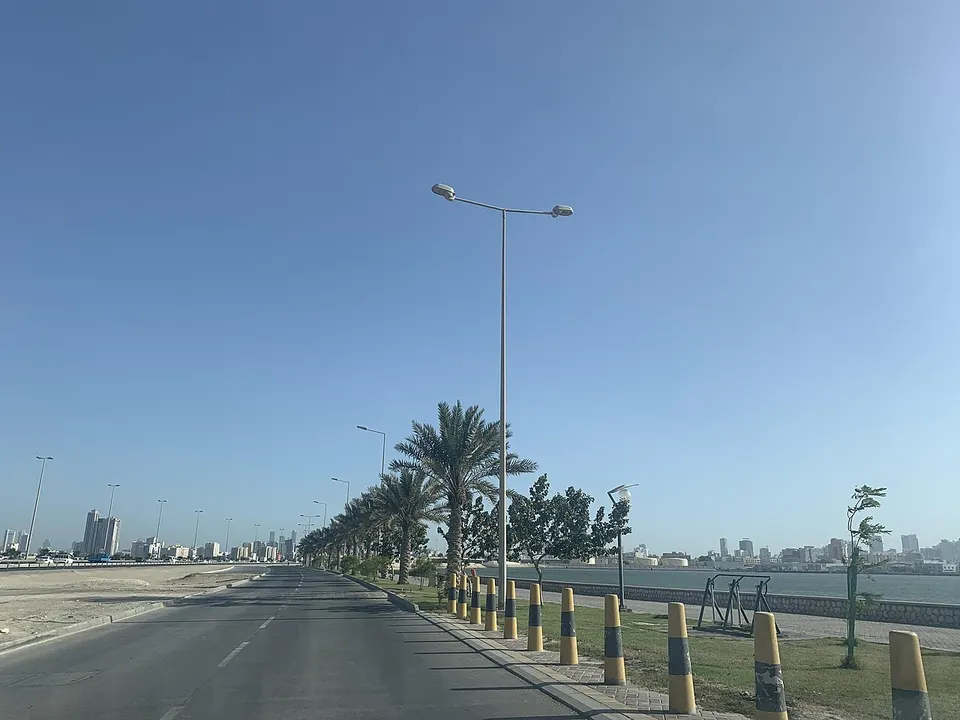 Mapillary (sherif1234) 2022-05-15 04H10M39S000 (334100452140665 at x3wismCJ0N6nr5bLHdUREy) taken with Apple iPhone XS Max — Capital Governorate, Bahrain