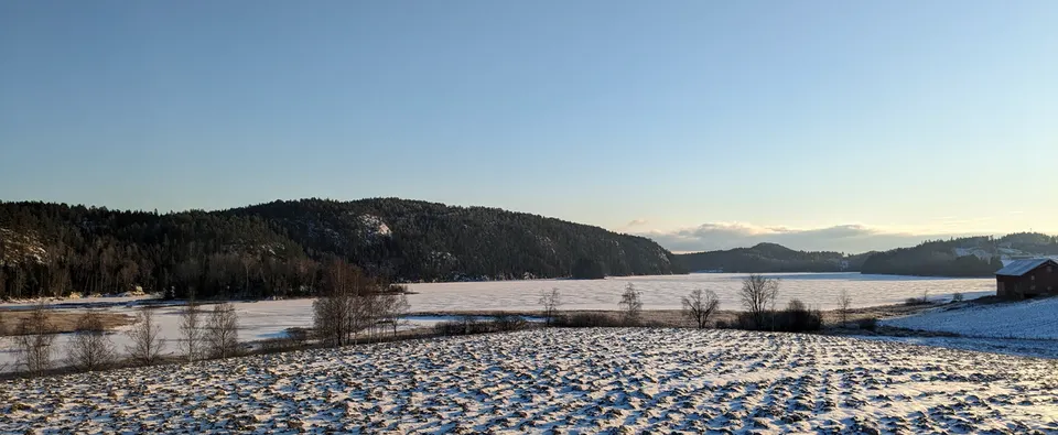 Rødbyvannet in Winter Sun 2 — Viken, Norway