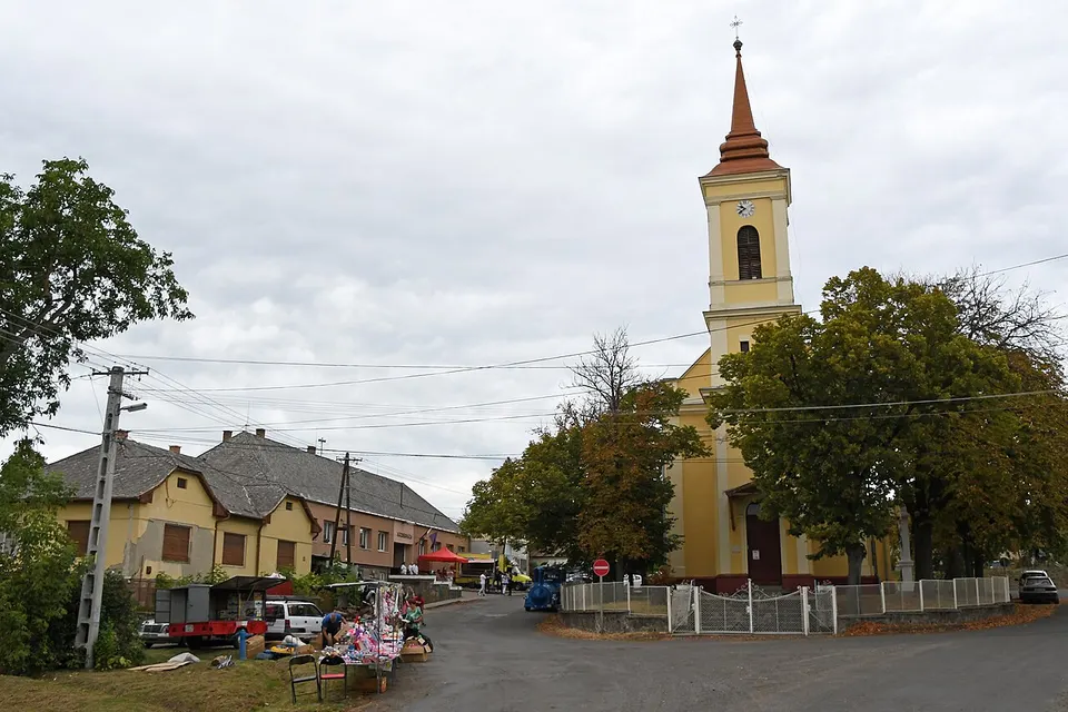 Vécs, faluközpont 2021 01 — Heves, Hungary