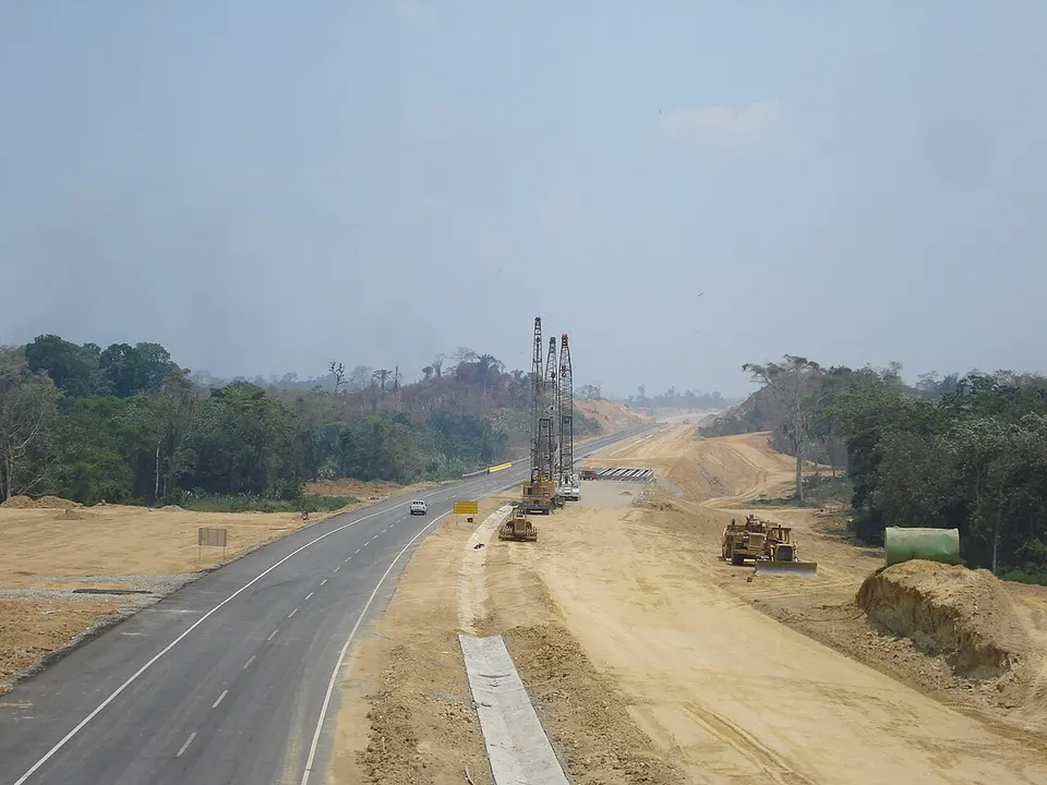 Construccion Autopista Gran Mariscal de Ayacucho - panoramio — Miranda, Venezuela