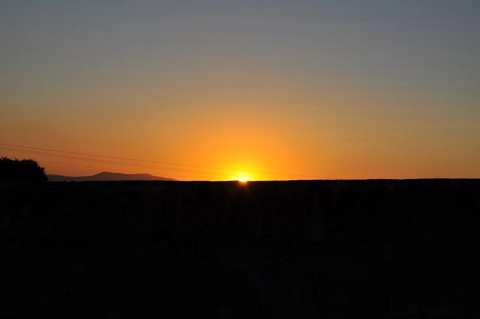Le couché de soleil ...du pont — Ariana, Tunisia