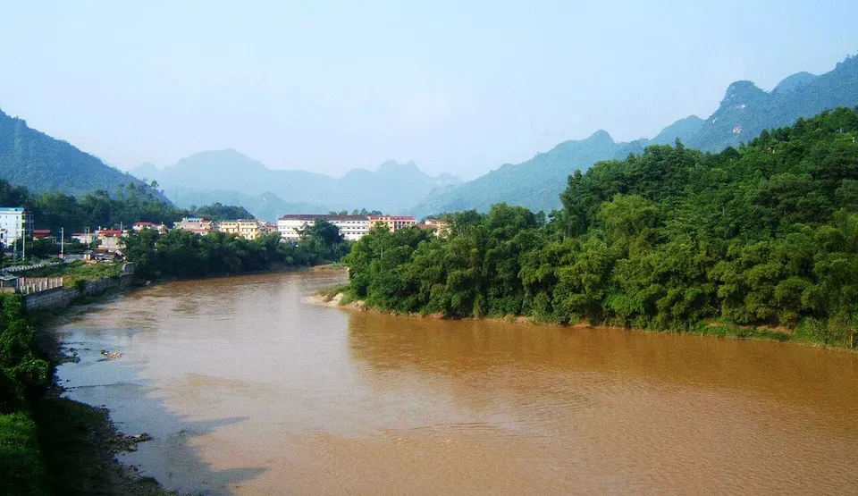 Song Lo @Nam TpHaGiang'2005 — Hà Giang, Vietnam