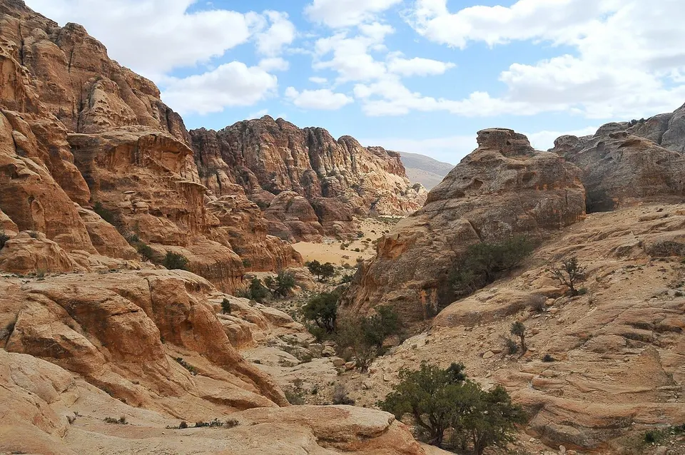 23 Little Petra Canyon Trail - The Valley near Little Petra - panoramio — Ma'an, Jordan