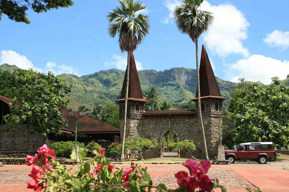 Nuku Hiva - Cathédrale Notre-Dame de Taiohae - 20061109 — Marquesas Islands, French Polynesia