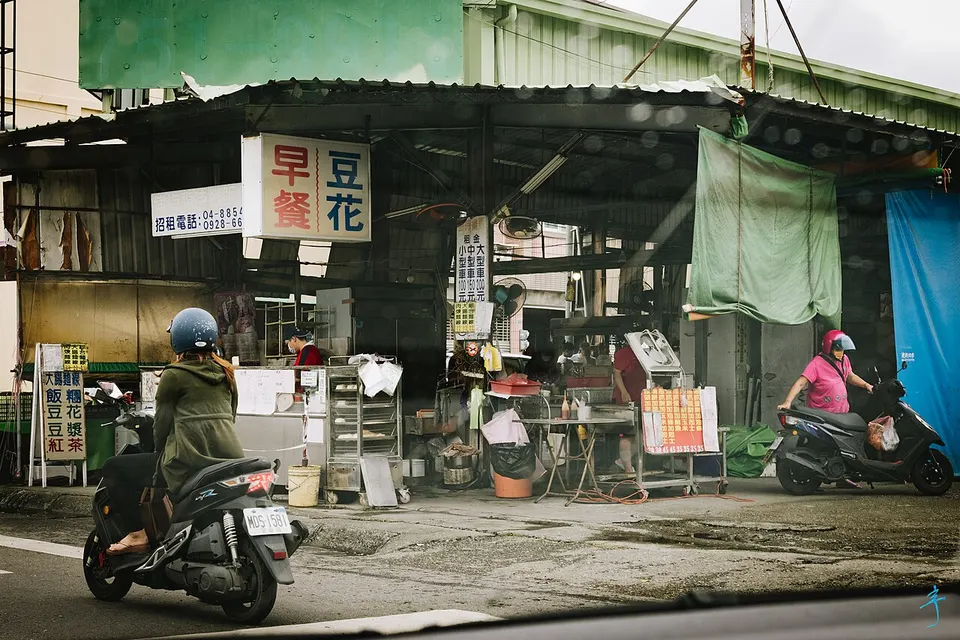 忙碌的早餐店 (51346992911) — Changhua County, Taiwan