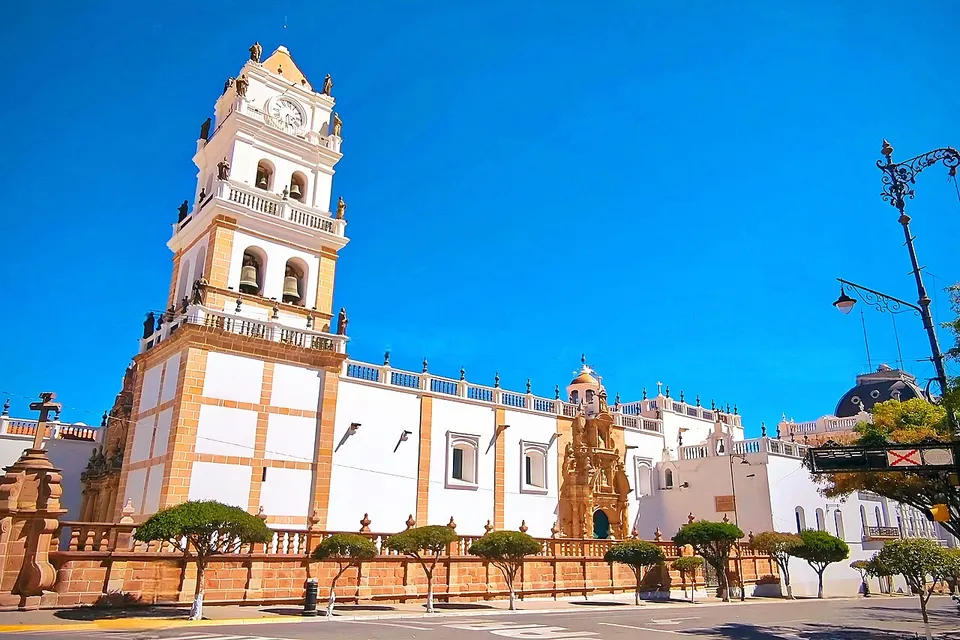 Catedral basílica de Nuestra Señora de Guadalupe — Chuquisaca, Bolivia