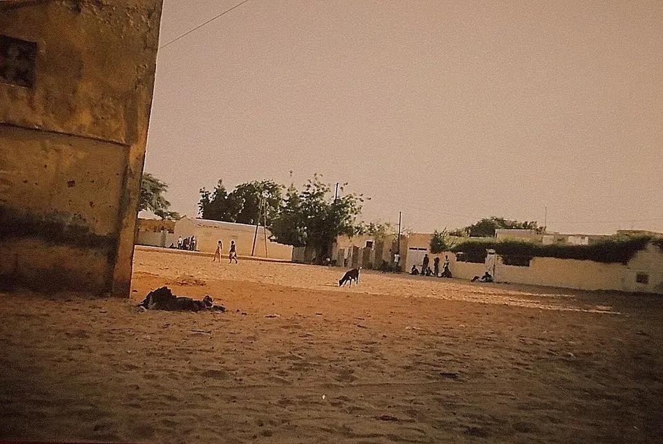 Une place à Dahra - panoramio — Louga, Senegal