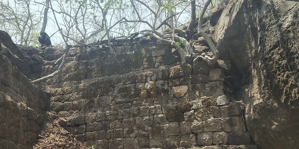 PRATAPAGIRI FORT 38 — Telangāna, India