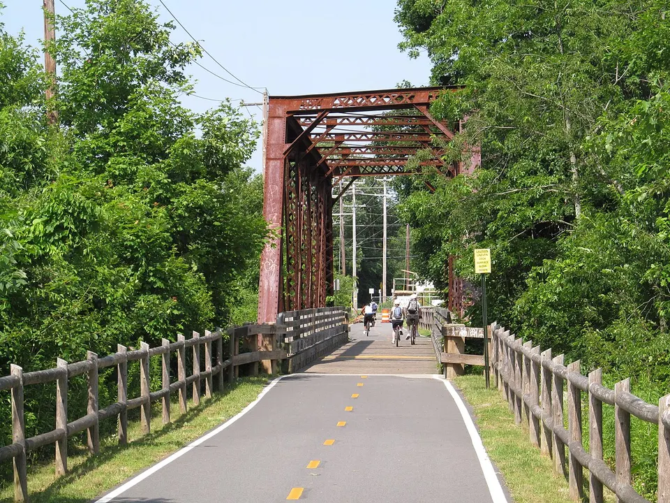 Washington Secondary Trail truss bridge over South Branch, Pawtuxet River, Coventry, Rhode Island — Rhode Island, United States
