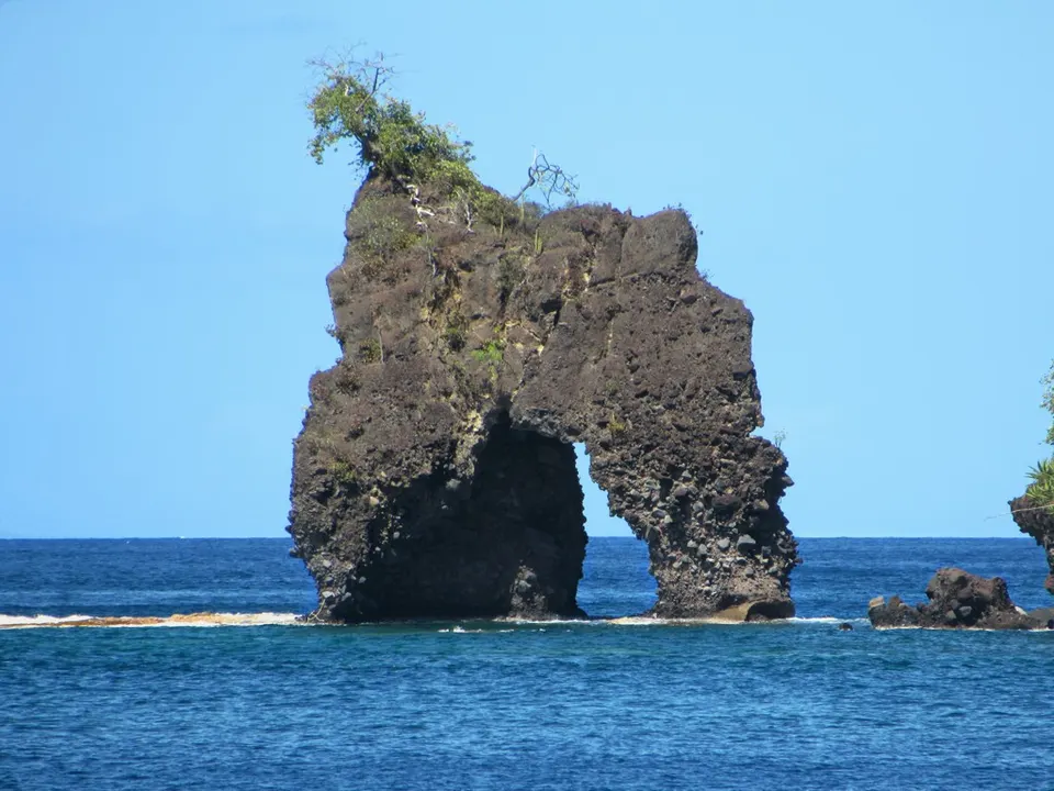 Unusual Rock (47275784912) — Saint Patrick, Saint Vincent and the Grenadines