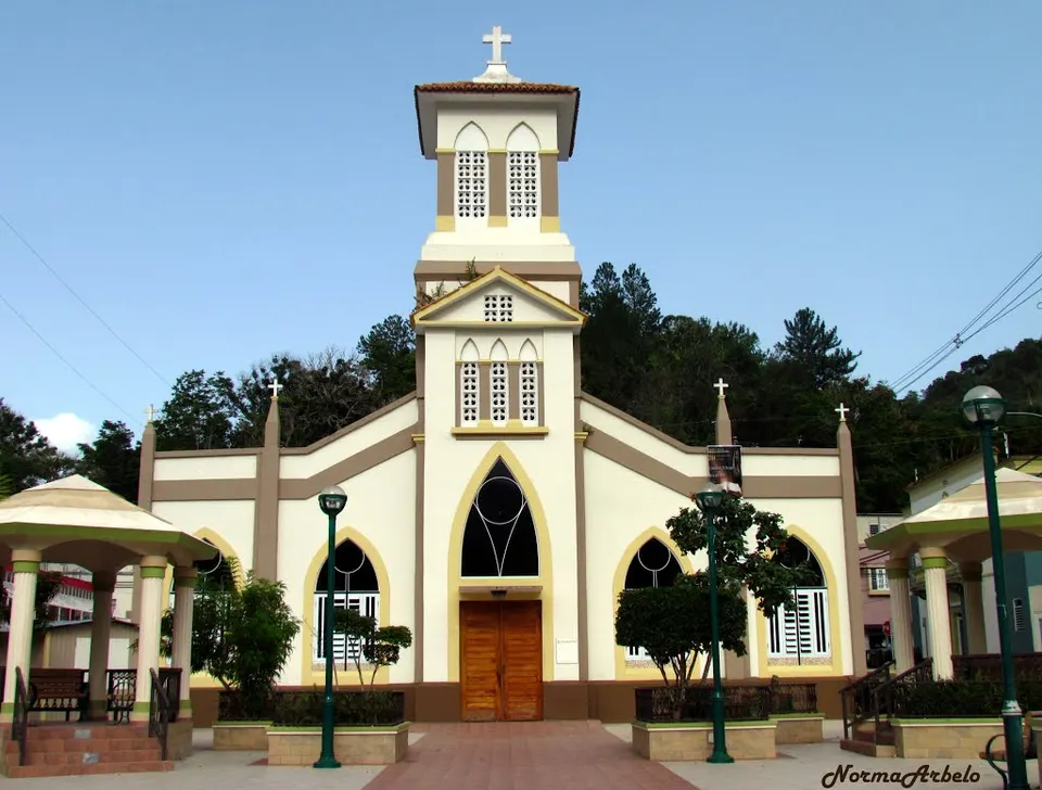 Parroquia San Juan Bautista de Orocovis, Puerto Rico — Puerto Rico, Puerto Rico