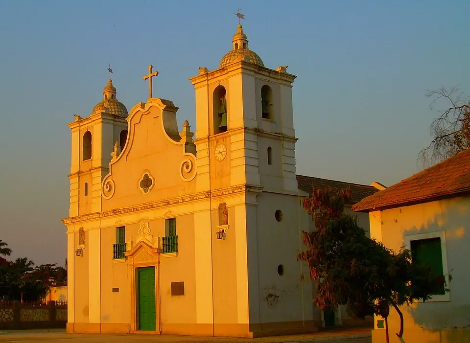Igreja Benguela, Angola — Benguela, Angola