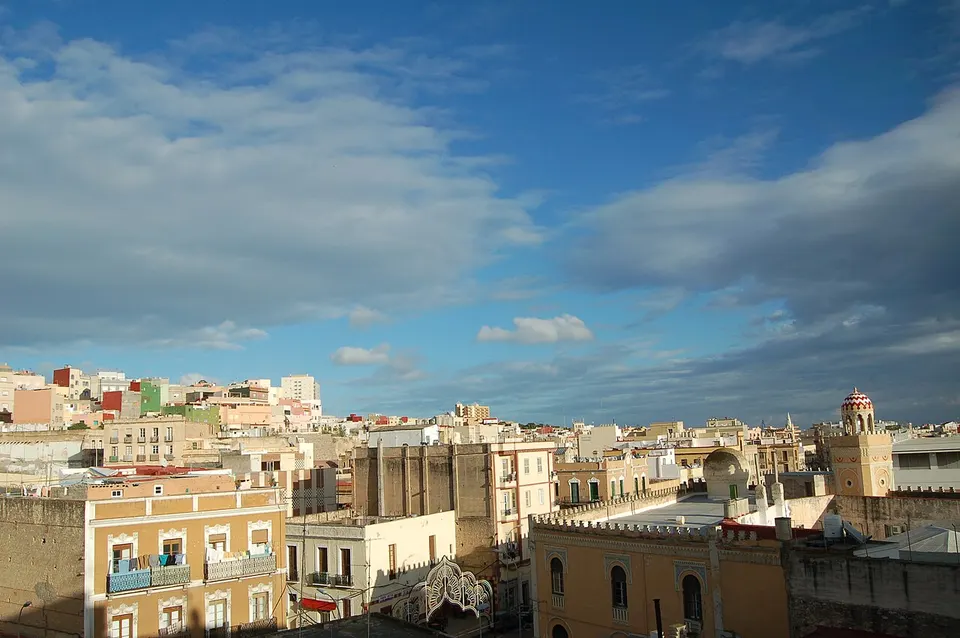 Desde mi ventana - panoramio — Ciudad Autónoma de Melilla, Spain