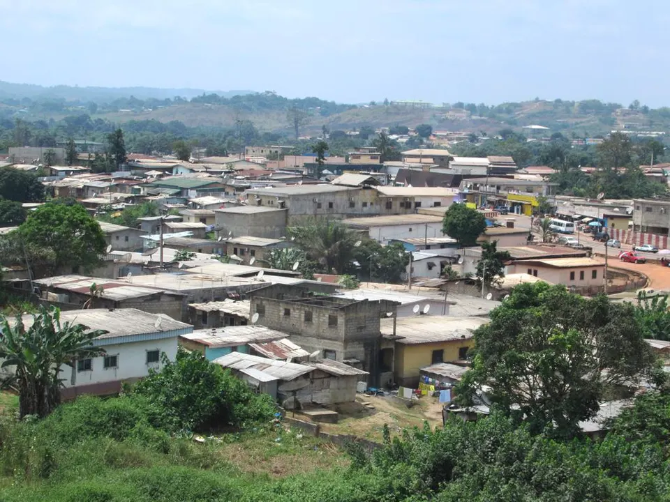 Poto-Poto Market Area (32503052828) — Haut-Ogooué, Gabon