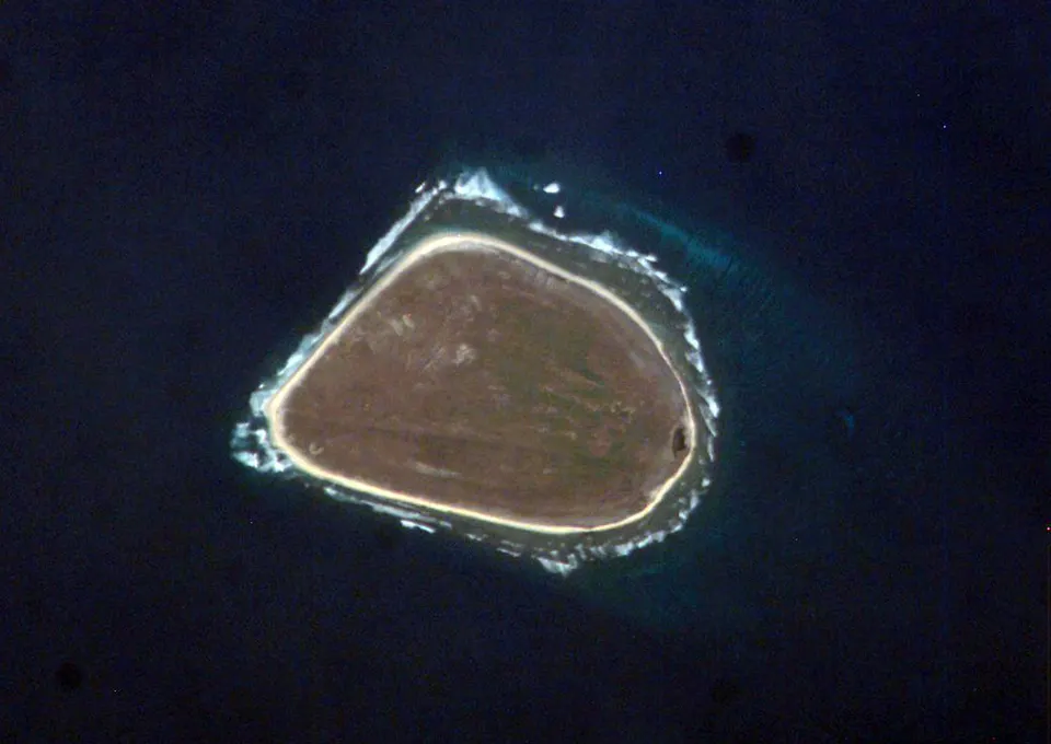Baker Island photographed from orbit — Baker Island, United States Minor Outlying Islands